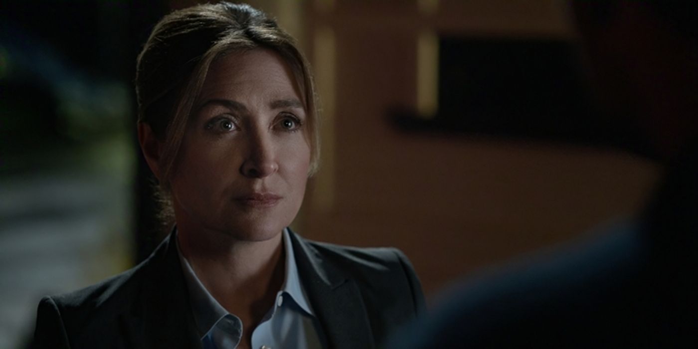 Video/Photos: Mickey Attempts to Prove His Innocence in THE LINCOLN LAWYER Season 4 Trailer  Image