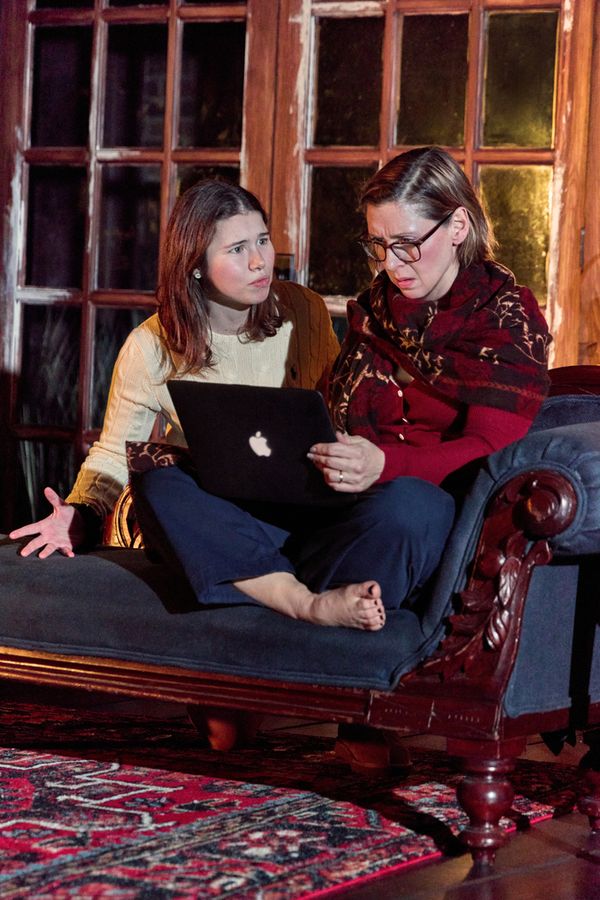 Anna Mirodin and Miriam Silverman  Photo