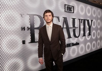 Evan Peters  Photo