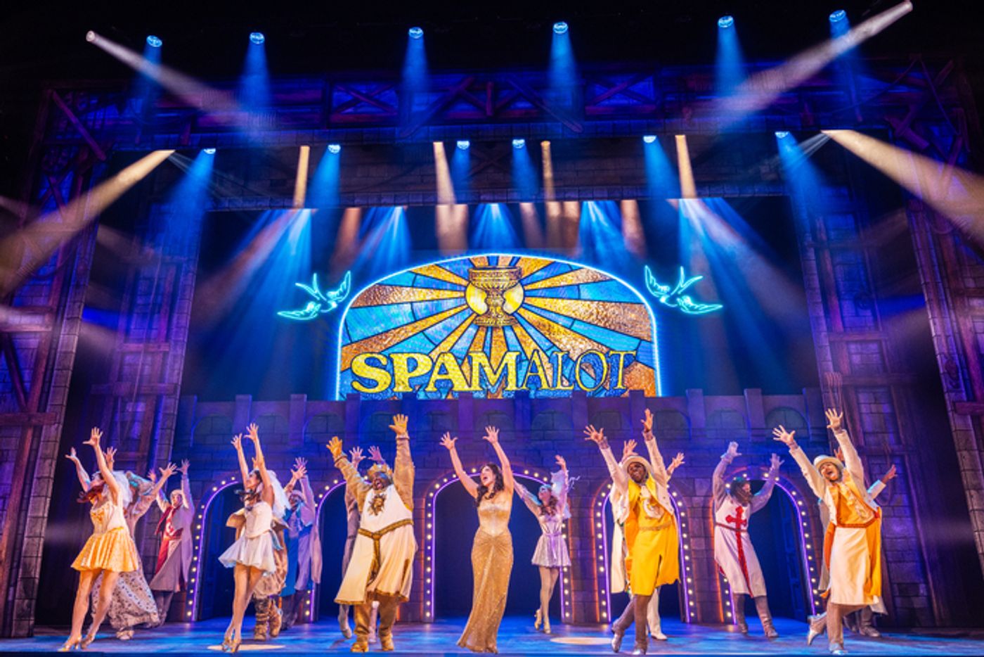 Photos/Video: New Look At SPAMALOT National Tour  Image