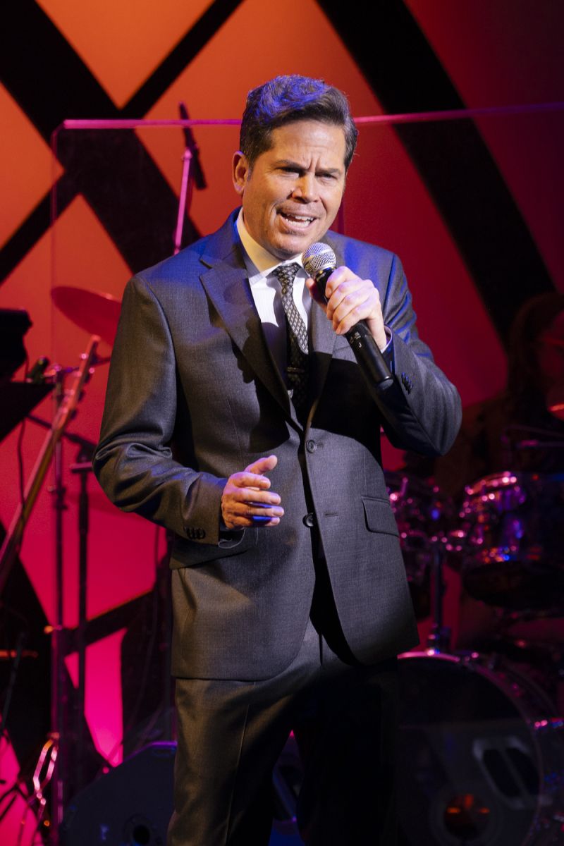 Review: GOING BACHARACH at Marjorie S. Dean Little Theater Is a Terrific Tribute Image