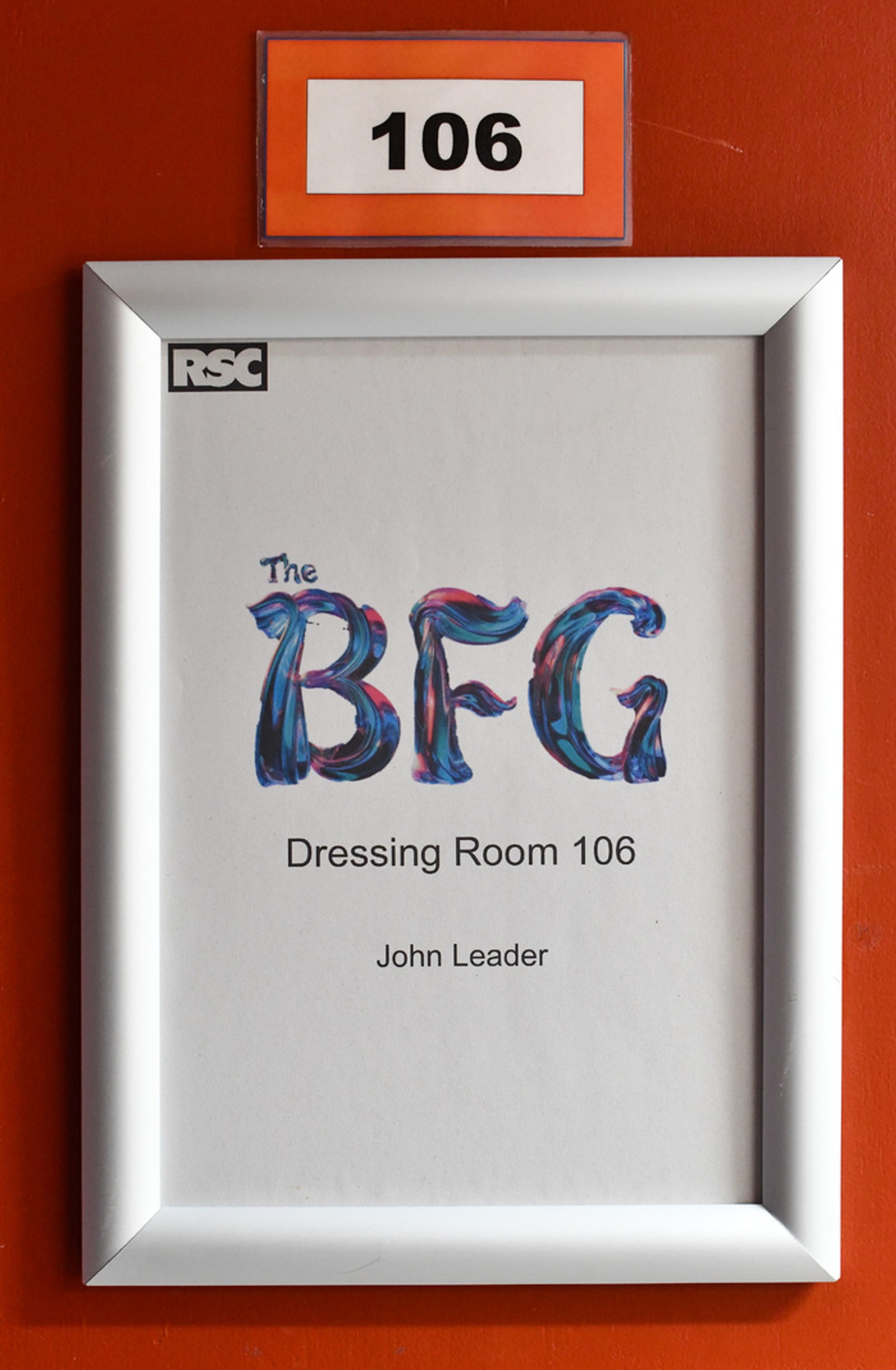 Photos: Backstage at The Royal Shakespeare Company's THE BFG — photo 2 of 27