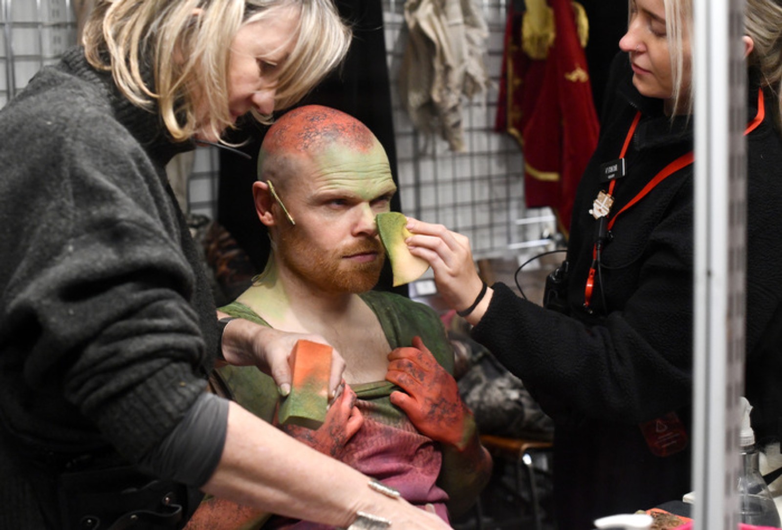 Photos: Backstage at The Royal Shakespeare Company's THE BFG — photo 15 of 27