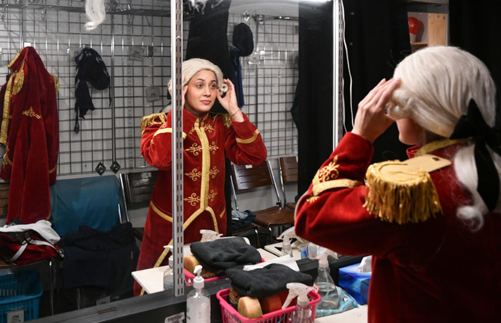 Photos: Backstage at The Royal Shakespeare Company's THE BFG — photo 9 of 27