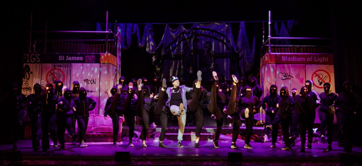 Review: GERRY & SEWELL, Aldwych Theatre  Image