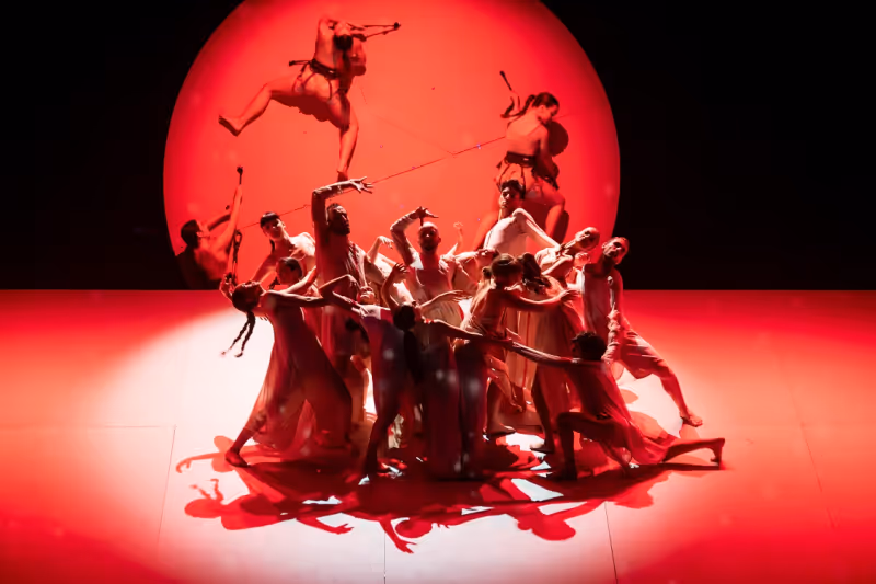 CARMINA BURANA BALLET Brings Dance, Music and Technology to São Paulo Image