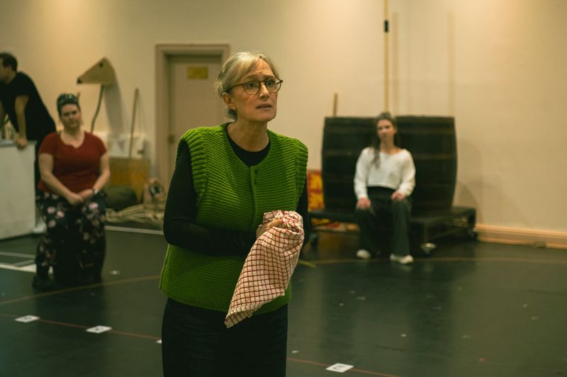 Photos: THE UNLIKELY PILGRIMAGE OF HAROLD FRY Cast in Rehearsals — photo 15 of 15