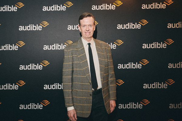 Dylan Baker Photo