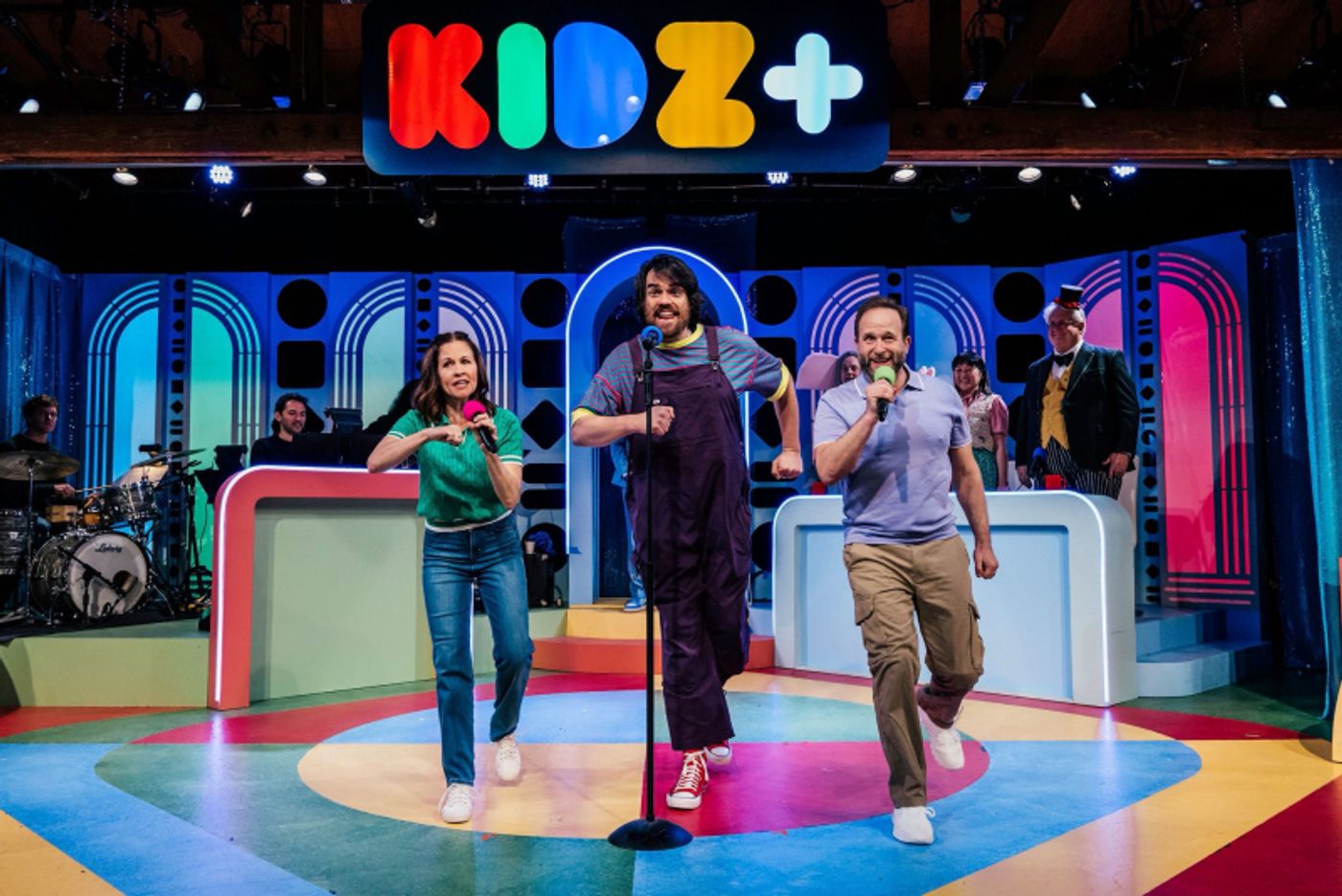Review: KID GLOVES World Premiere Musical Comedy at Skylight Theatre  Image