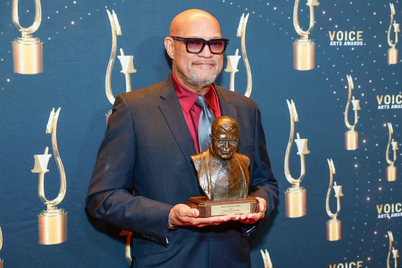 Photos: Angela Bassett Honors Laurence Fishburne, Winners Celebrated at 2026 Voice Arts Awards — photo 17 of 26