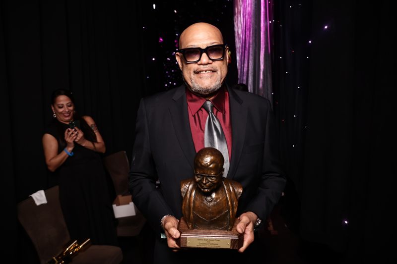 Photos: Angela Bassett Honors Laurence Fishburne, Winners Celebrated at 2026 Voice Arts Awards — photo 24 of 26