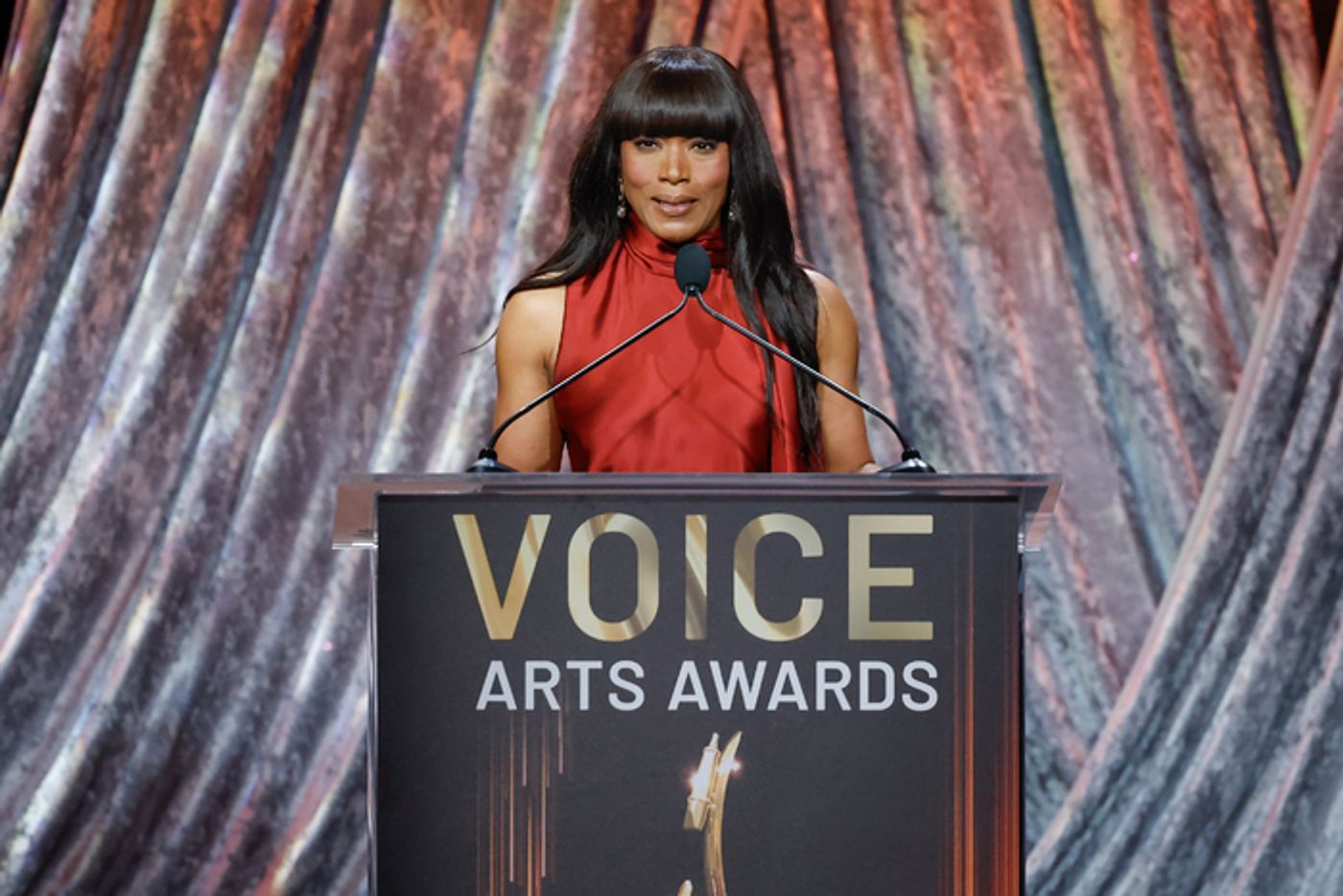 Photos: Angela Bassett Honors Laurence Fishburne, Winners Celebrated at 2026 Voice Arts Awards  Image