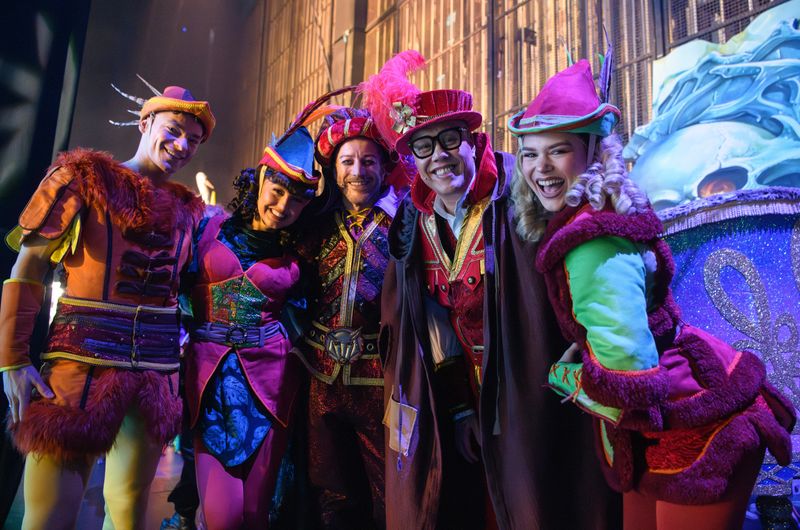 Photos: Behind the Scenes of ROBIN HOOD at Birmingham Hippodrome — photo 25 of 30