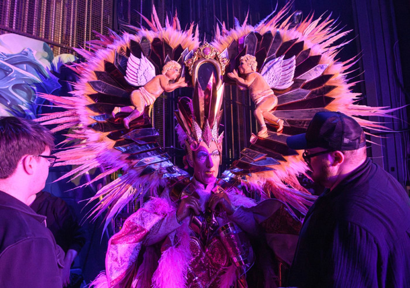 Photos: Behind the Scenes of ROBIN HOOD at Birmingham Hippodrome  Image