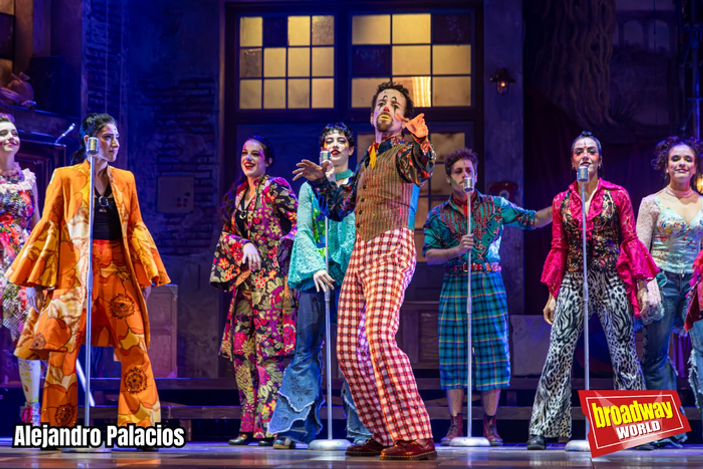 PHOTOS: GODSPELL, dirigido por Antonio Banderas, se presenta en el Teatro Pavón de Madrid  Image