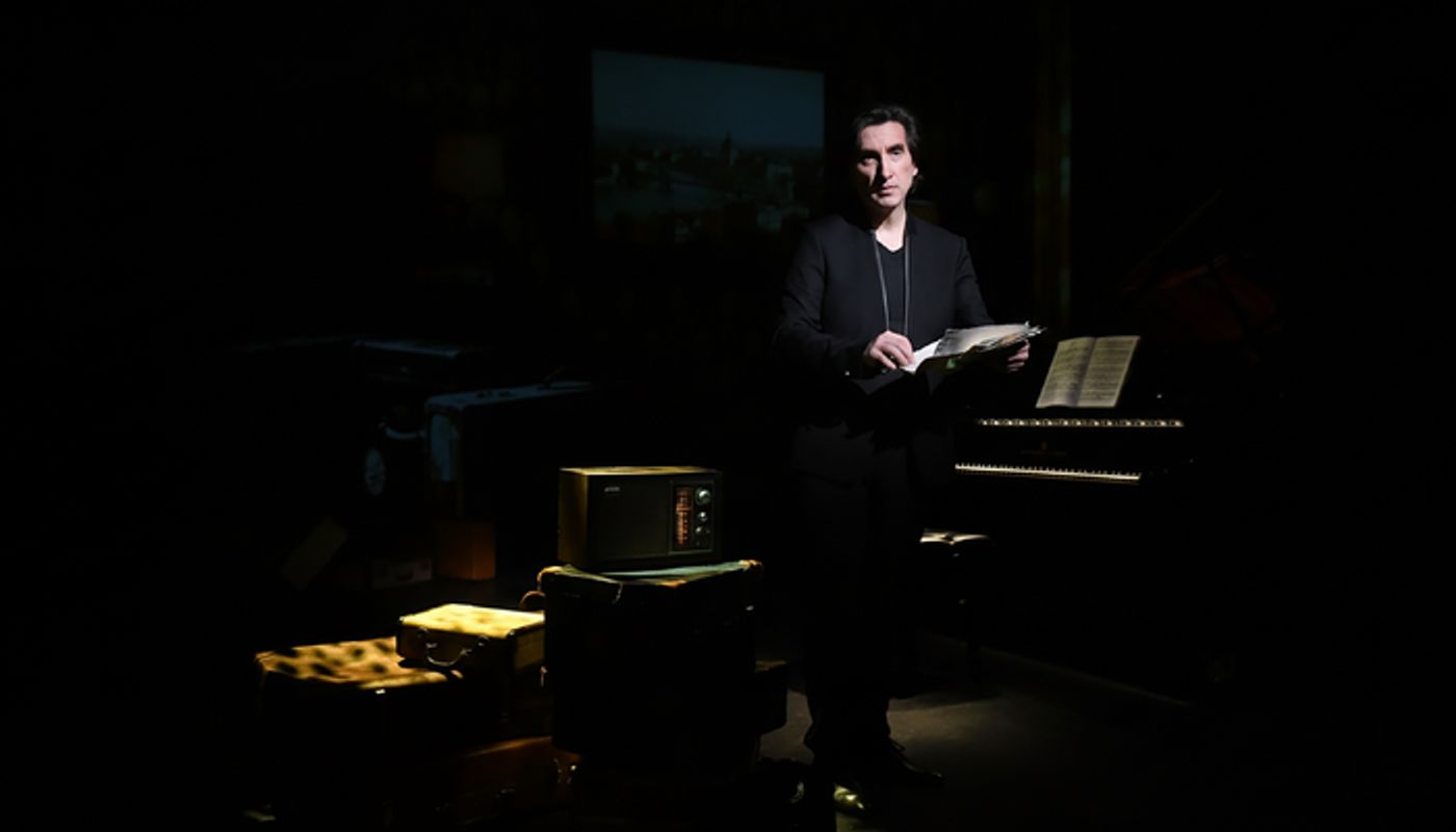 Photos: HERSHEY FELDER: THE PIANO IN ME at TheatreWorks Silicon Valley  Image