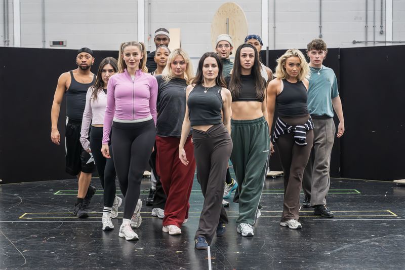 Photos: LEGALLY BLONDE THE MUSICAL UK and Ireland Tour in Rehearsal — photo 5 of 18