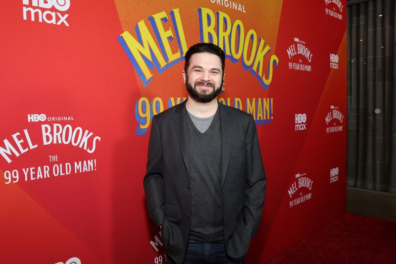Photos: Mel Brooks, Josh Gad, & More Attend Premiere for MEL BROOKS: THE 99 YEAR OLD MAN! — photo 13 of 52