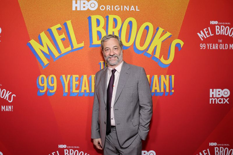 Photos: Mel Brooks, Josh Gad, & More Attend Premiere for MEL BROOKS: THE 99 YEAR OLD MAN! — photo 26 of 52