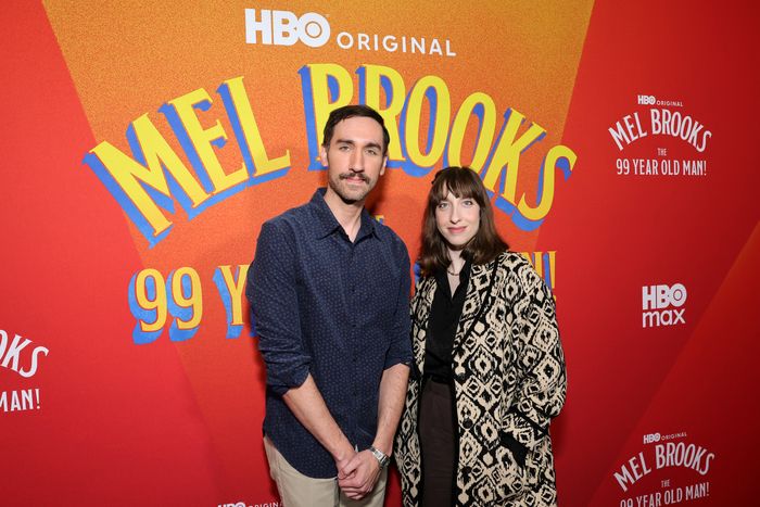 Photos: Mel Brooks, Josh Gad, & More Attend Premiere for MEL BROOKS: THE 99 YEAR OLD MAN! — photo 22 of 52