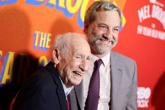 Photos: Mel Brooks, Josh Gad, & More Attend Premiere for MEL BROOKS: THE 99 YEAR OLD MAN! — photo 50 of 52