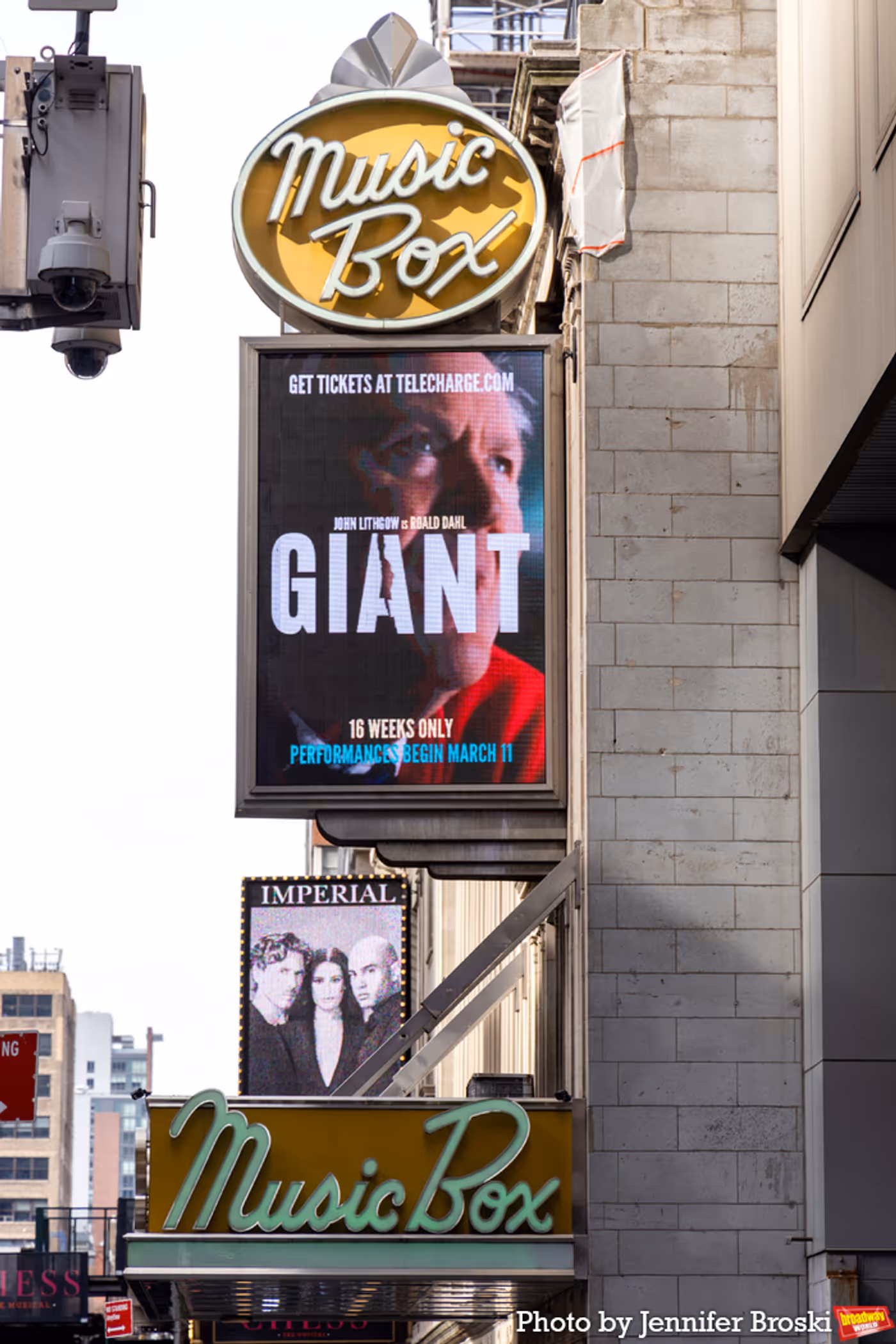 Photos: GIANT, Starring John Lithgow, Arrives at the Music Box Theatre  Image
