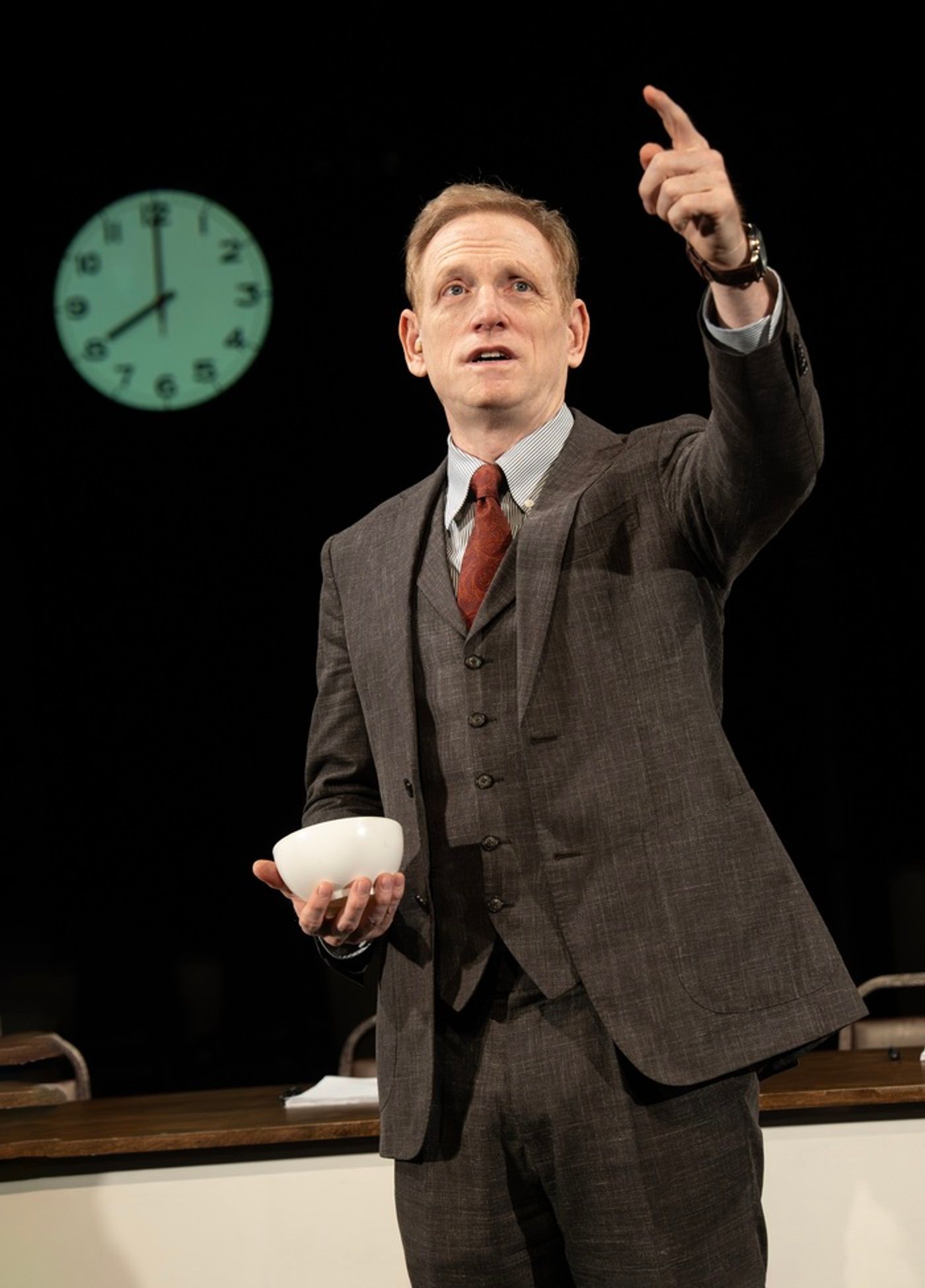 Photos: Elevator Repair Service's ULYSSES in Performance at The Public  Image