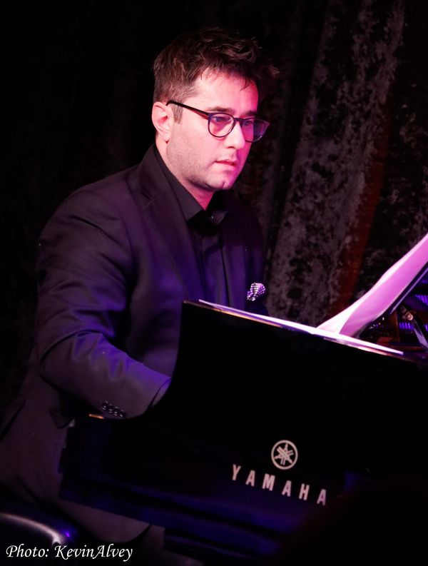Photos: Emmett O'Hanlon & Emmet Cahill Make Concert Debut at Birdland Jazz Club — photo 12 of 40