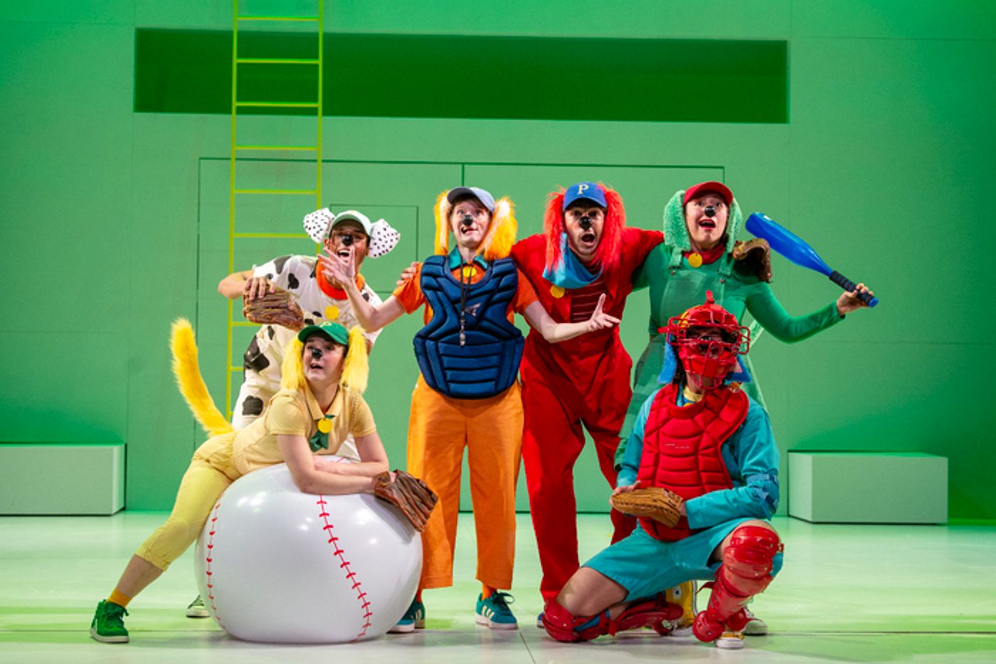 Photos: Children’s Theatre Company Presents GO, DOG. GO! • VE PERRO ¡VE! Photos: Children’s Theatre Company Presents GO, DOG. GO! • VE PERRO ¡VE! Image