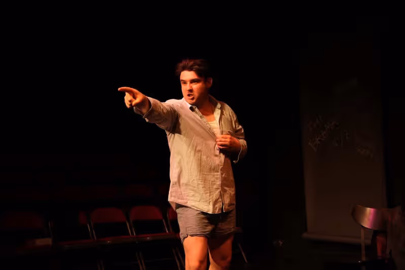 Review: THE SNEEZE, Golden Goose Theatre Image