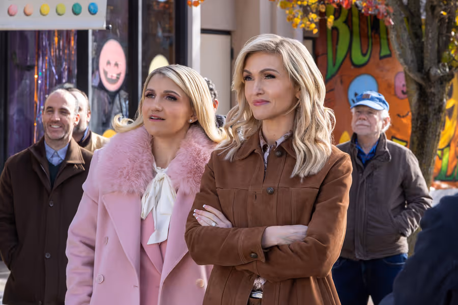 Photos: First Look at Guest Star Annaleigh Ashford in New Episode of STUMBLE Image