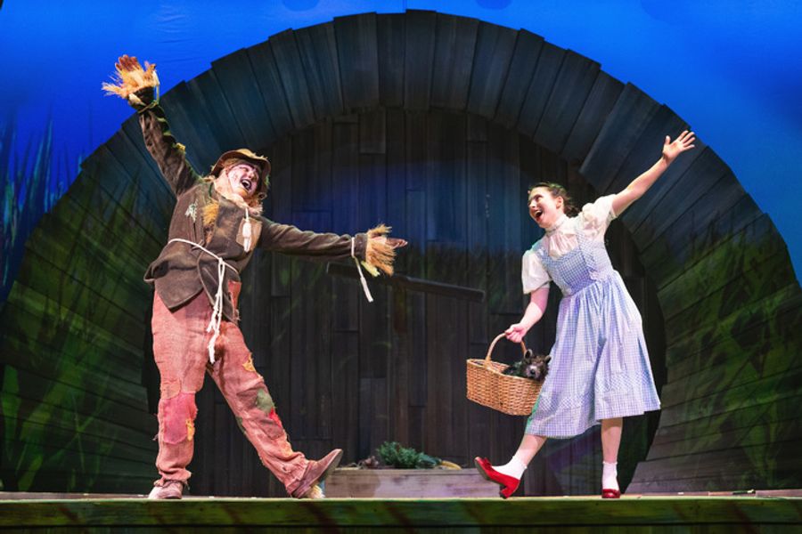 Photos: THE WIZARD OF OZ At at Casa Mañana Image