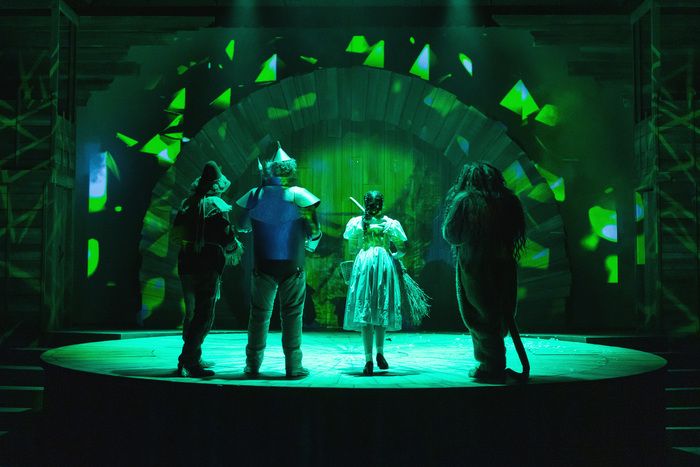 Photos: THE WIZARD OF OZ At at Casa Mañana — photo 2 of 7