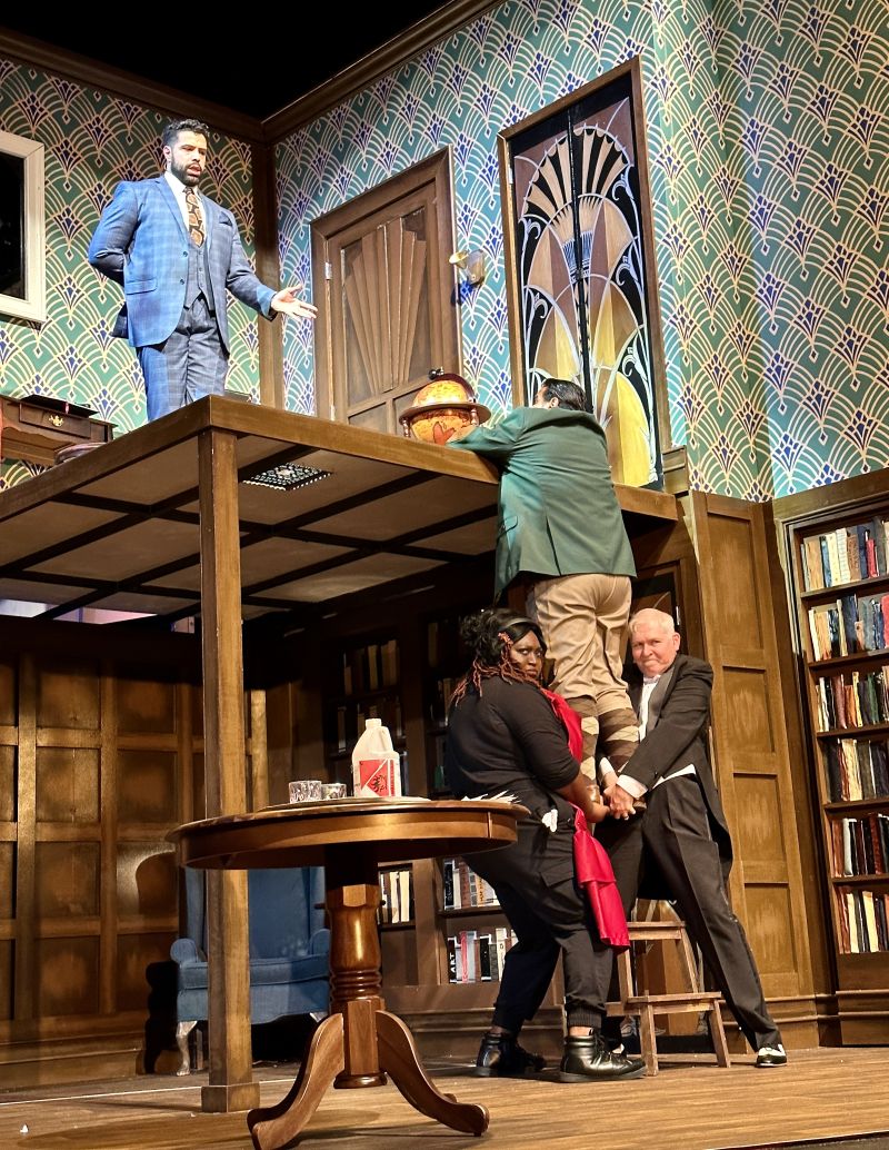 Review: THE PLAY THAT GOES WRONG at Aurora Theatre  Image