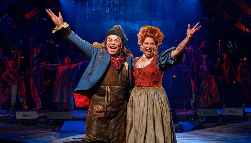 Review: LES MISERABLES WORLD TOUR—Four Decades of Heart, Heroism, and Hope Image