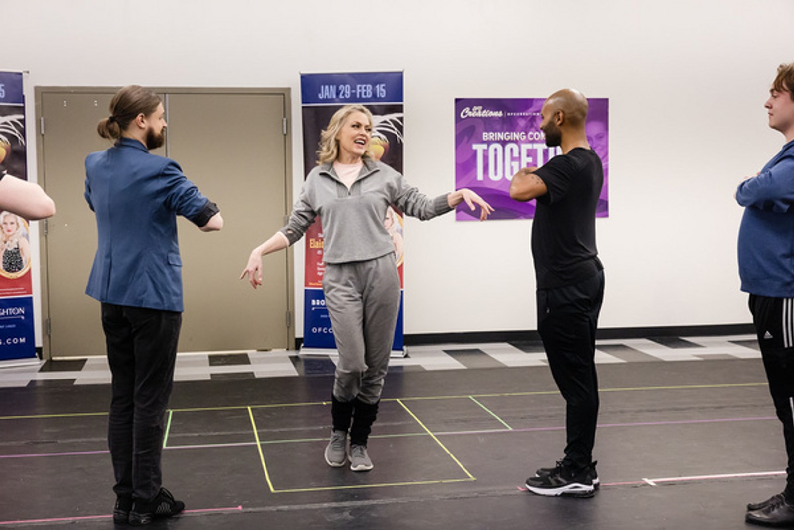 Photos: Elaine Hendrix in Rehearsal for HELLO, DOLLY in Rochester — photo 8 of 16