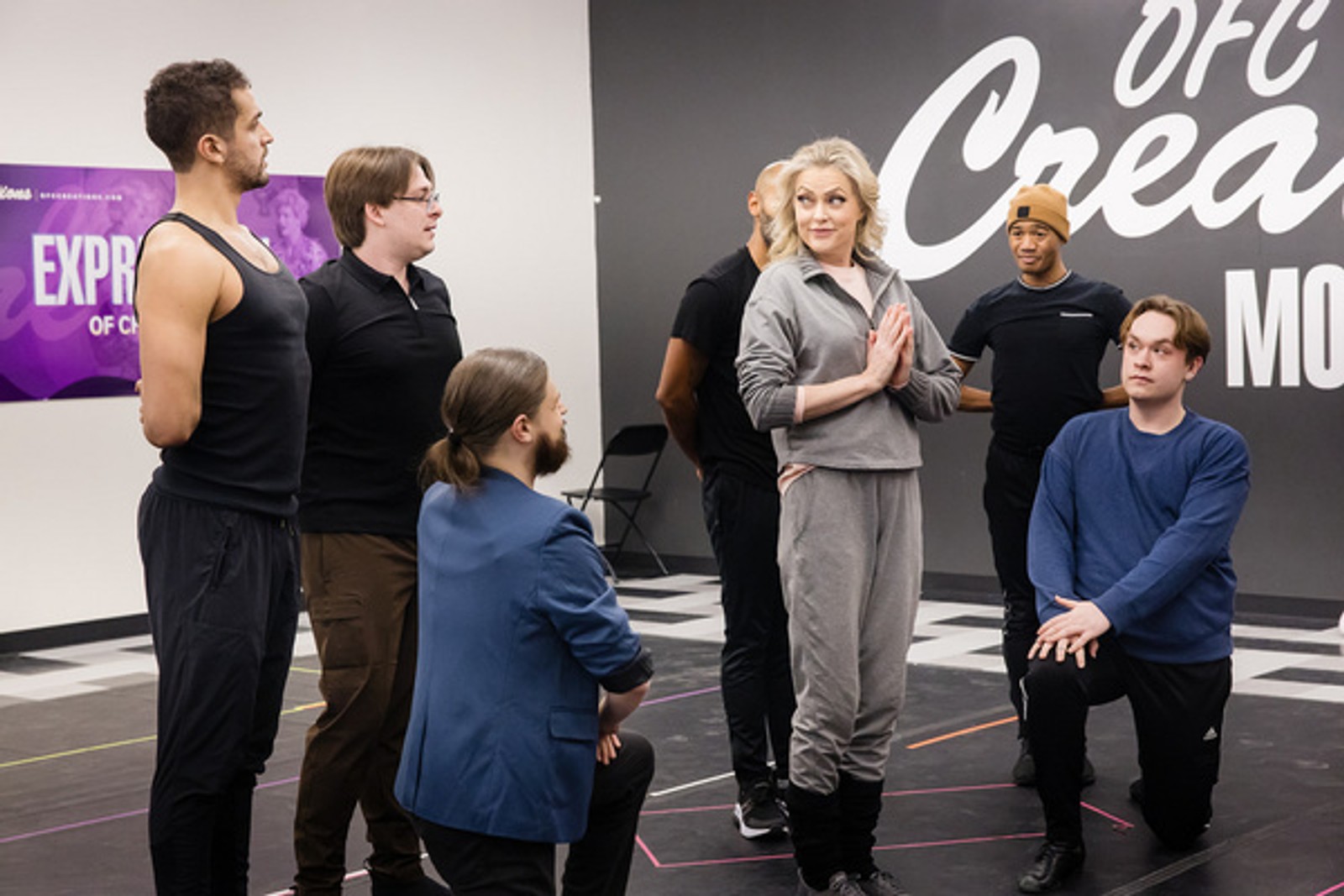 Photos: Elaine Hendrix in Rehearsal for HELLO, DOLLY in Rochester — photo 16 of 16