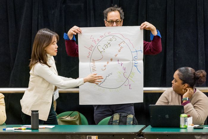 Photos: Lincoln Center Theater Hosts Convening for Teaching Artists Working With Multilingual Learners — photo 14 of 51