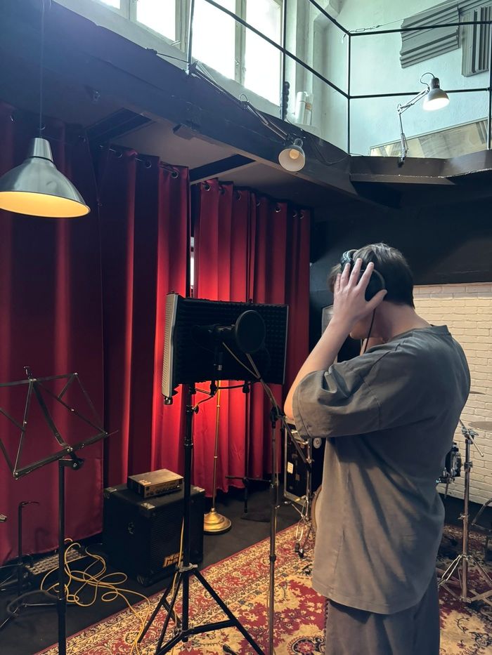 Photos: SORRY FOR MY ENGLISH in Rehearsal at Tabernacle Theatre  Image