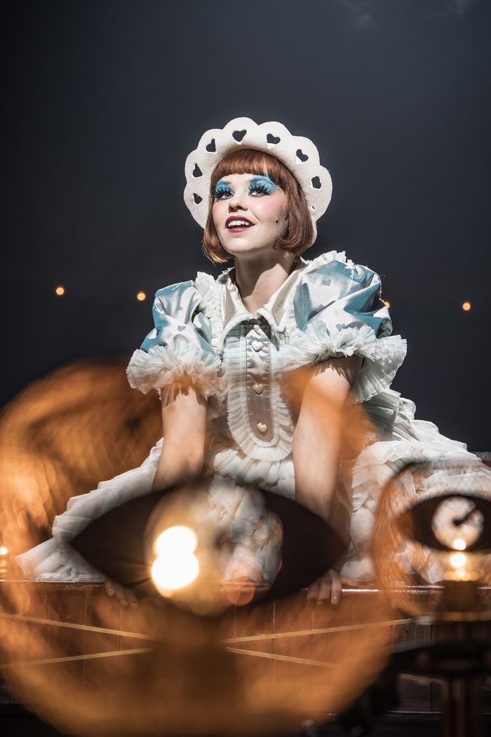 Photos: Matt Willis and Katie Hall in CABARET AT THE KIT KAT CLUB — photo 12 of 14
