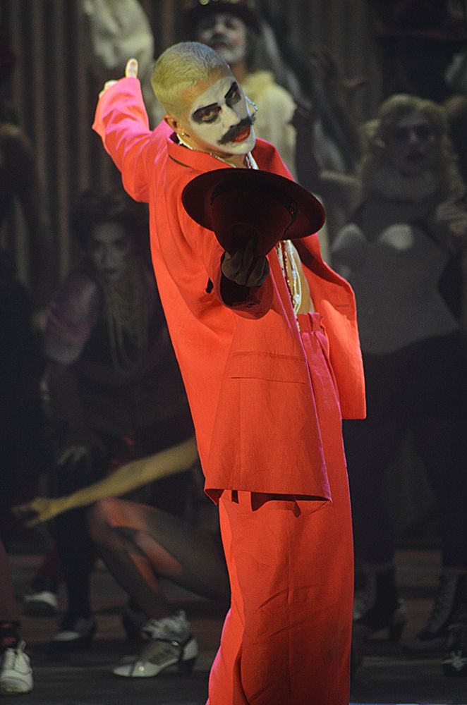 ÓPERA DO MALANDRO Revival Mixes Political Satire, References to Umbanda, and Brazilian Popular Culture  Image