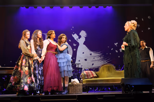 Eleanor Grant, Kelly Mathieson, Christine Allado, Sophie Pollono, Kerry Ellis  Photo