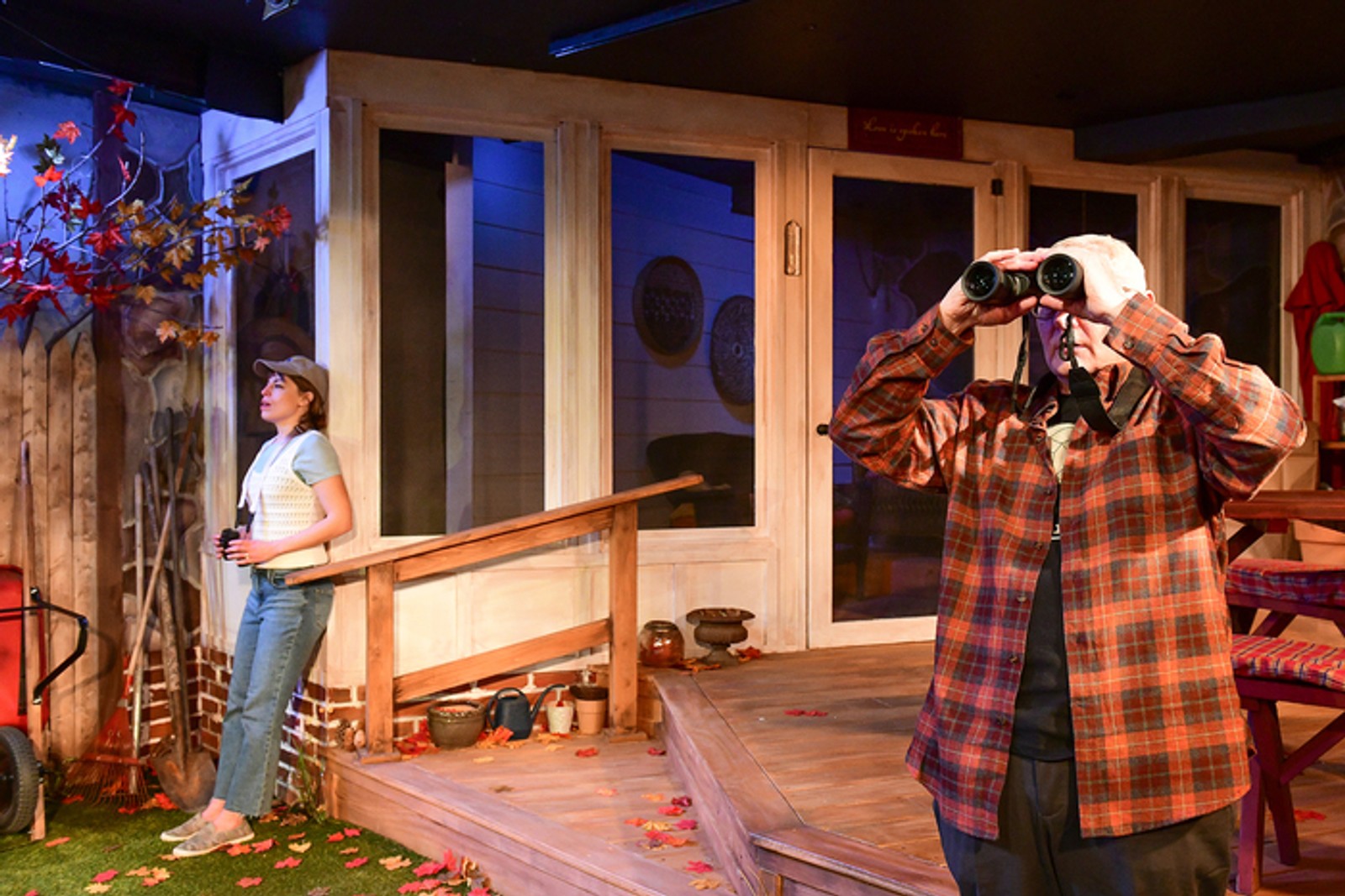 Photo: BIRDS OF NORTH AMERICA at A Red Orchid Theatre — photo 16 of 17