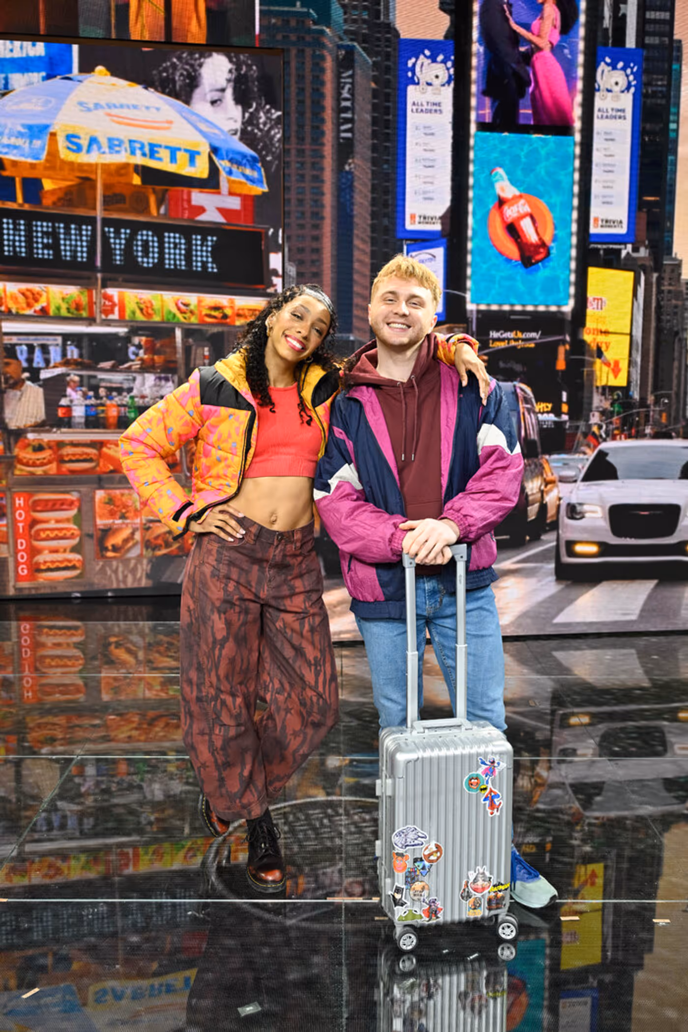 Photos/Video: Sam Tutty and Christiani Pitts Perform TWO STRANGERS Medley on GOOD MORNING AMERICA  Image