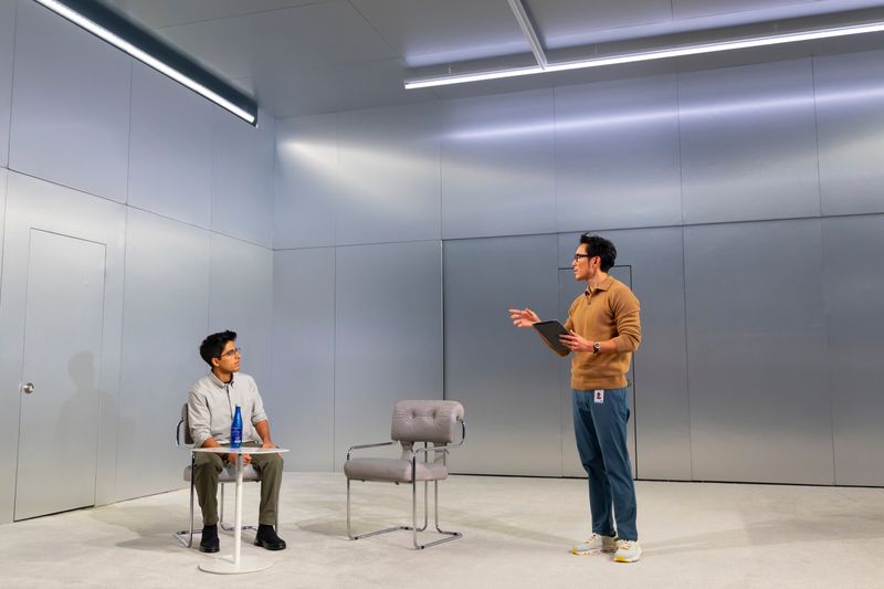 Photos: Sophia Lillis, Brandon Flynn and More in DATA Off-Broadway — photo 5 of 11