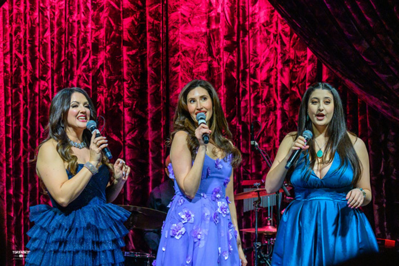 Photos: Susan Egan, Caroline Bowman and More Join Rachel Potter for OFF BROADWAY: AN EVENING OF MAGIC Photos: Susan Egan, Caroline Bowman and More Join Rachel Potter for OFF BROADWAY: AN EVENING OF MAGIC Image