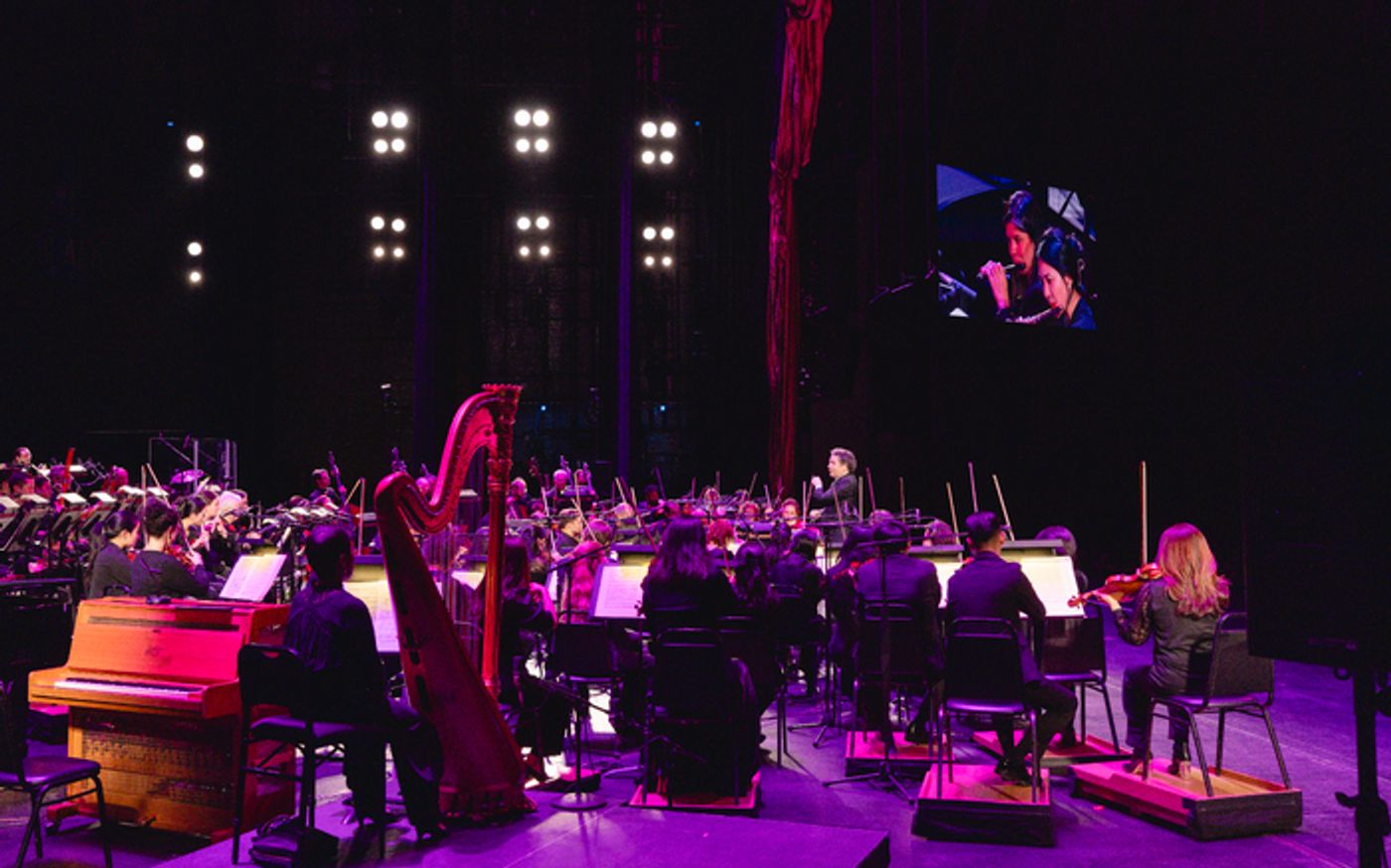 Photos/Video: New York Philharmonic at Radio City Music Hall  Image