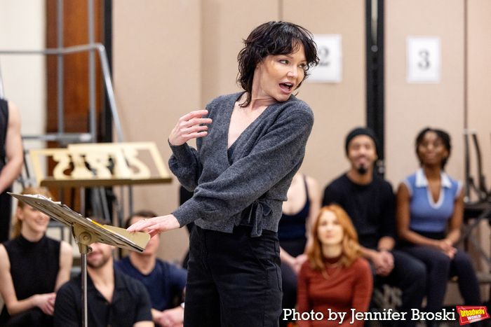 Photos: Rachel Dratch, Phillipa Soo, Stephen Pasquale and More in Rehearsal for HIGH SPIRITS — photo 7 of 36