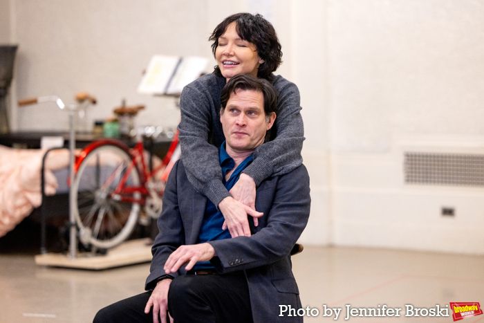 Photos: Rachel Dratch, Phillipa Soo, Stephen Pasquale and More in Rehearsal for HIGH SPIRITS — photo 9 of 36