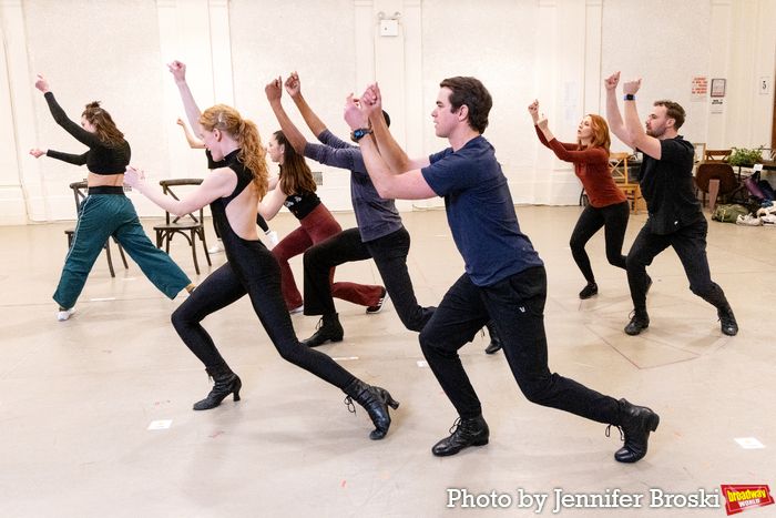 Photos: Rachel Dratch, Phillipa Soo, Stephen Pasquale and More in Rehearsal for HIGH SPIRITS — photo 21 of 36